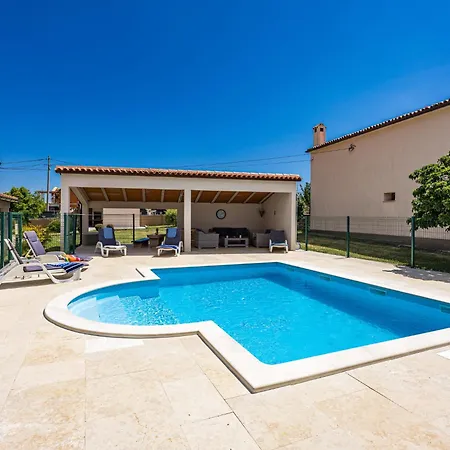 Susan & David By Interhome *