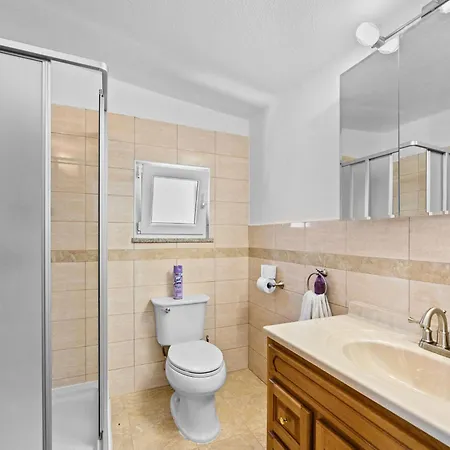 Susan & David By Interhome Barban