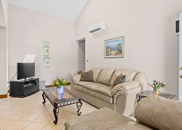 Susan & David By Interhome * Barban